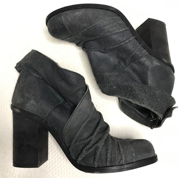 LD TUTTLE distressed bootie - Picture 6 of 6